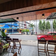 บรรยากาศ กาแฟ นางนอน (Nangnon Coffee)