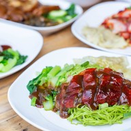 เปาเปาหมี่หยกเป็ดย่าง ถนนปุณกัณฑ์