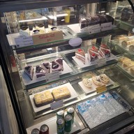 Mousse Mellow Cafe