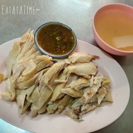 เมนูของร้าน ข้าวมันไก่ ข้าวหมูแดง2พี่น้อง