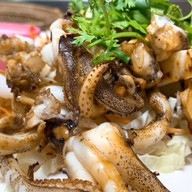 หมูทอดเจียงฮาย ตลาดเช้ายูดีทาวน์