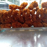 ร้านราชาข้าวมันไก่ หทัยราษฎร์ซ.23/1