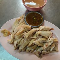 เมนูของร้าน ข้าวมันไก่ ข้าวหมูแดง2พี่น้อง