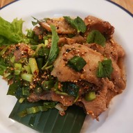 ซานโถวติ่มซำ ถ.โพธิ์กลาง (รร.สุขาฯ)