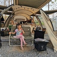 บุฮม คาเฟ่ แคมป์ปิ้ง