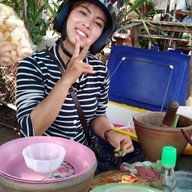 ตำระเบิดรู เจ๊หวาน หน้าหอชายดอกเตอร์