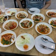 เมนูของร้าน สุดนัว by 18มงกุฎ
