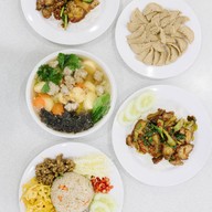 เมนูของร้าน ก๋ยวเตี๋ยวครัวเสบียง (ติดร้านบะหมี่เกี๊ยวสหชัย)