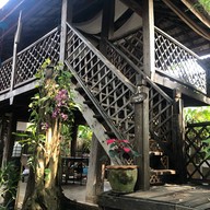 หลองข้าว ตำม่วน