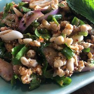 หลองข้าว ตำม่วน