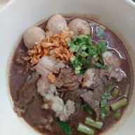 ก๋วยเตี๋ยวเนื้อ เจ้ปิ๊กชนบท3