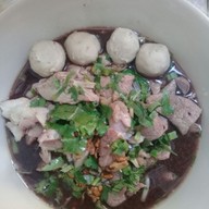 ก๋วยเตี๋ยวเนื้อ เจ้ปิ๊กชนบท3