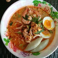 ก๋วยเตี๋ยวเนื้อ เจ้ปิ๊กชนบท3