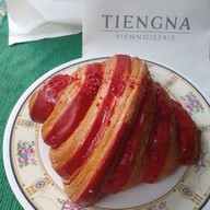 เมนูของร้าน Tiengna Viennoiserie พร้อมพงษ์