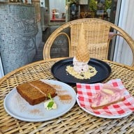 Martin's English Cafe