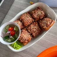 นิยมทรัพย์ เนื้อตุ๋น หมูตุ๋น สิรินธร