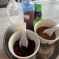 นิยมทรัพย์ เนื้อตุ๋น หมูตุ๋น สิรินธร