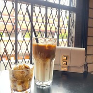 เมนูของร้าน JingJing Ice-cream Bar and Cafe