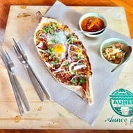 เมนูของร้าน Aunee Pizza Homemade & Mexican food YALA THAILAND