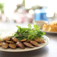 เมนูของร้าน ก๋วยเตี๋ยวเรือศรีสามพราน พุทธมณฑลสาย 5