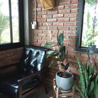 บรรยากาศ คาเฟ่ บ้านดอน