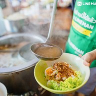 เมนูของร้าน ก๋วยเตี๋ยวต้นตอ อุดรธานี