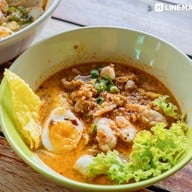 เมนูของร้าน ก๋วยเตี๋ยวต้นตอ อุดรธานี