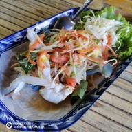 เมนูของร้าน แซ่บอีสาน อาหารทะเลเจ้าเก่าสนามกีฬา  ตรงข้าม รร. เกียรตินคร