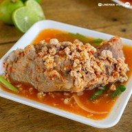 เมนูของร้าน กูจะยำ byยำสดหอนาฬิกา