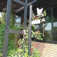 บรรยากาศ คาเฟ่ บ้านดอน