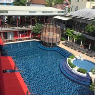 เรดจินเจอร์ชิครีสอร์ท