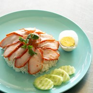 เมนูของร้าน กินครบ ถนนสนามบิน