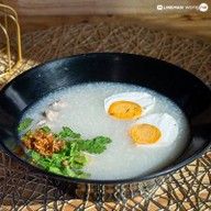 เมนูของร้าน เรื่องโจ๊กๆ อุดรธานี