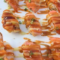 ซูชิหน้าแน่นเบริ์นไฟ & อาหารญี่ปุ่น