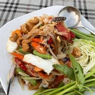 เมนูของร้าน สวนอาหารบ้านเนินน้ำ