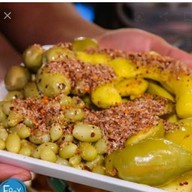 ชงชาตากุฎ&ขนมปี๊ป