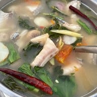 เมนูของร้าน สวนอาหารบ้านเนินน้ำ