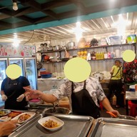 บรรยากาศ แซ่บสัส ตลาดนกฮูก