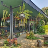หน้าร้าน Bossa Cafe