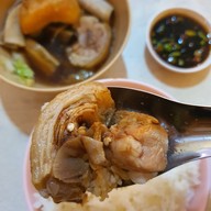 เมนูของร้าน อ้วนบะกุ๊ดเต๋ หาดใหญ่ ตัวเมืองหาดใหญ่