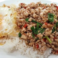 นรกท้ายซอย อาหารตามสั่ง สาขา ม นเรศวร ซอยกระบอกวิศวะ