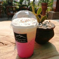 เขาหลวงคาเฟ่ (Khao Luang Café)