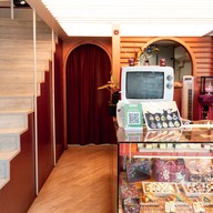 gradient.toastcafe สามย่าน