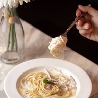 HELLO KOREA Dessert Cafe' ลาดพร้าว 101