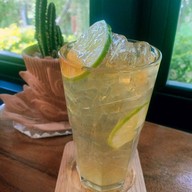 เขาหลวงคาเฟ่ (Khao Luang Café)