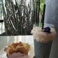 ธารน้ำ กาแฟหอม