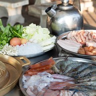 เมนูของร้าน ลองแลหมูกระทะ