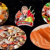 ส้มตำ ยำเบรคแตก , แซลมอนซาซิมิ By. เมย์เม่ สาขา1