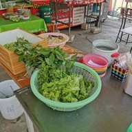 บรรยากาศ ก๋วยเตี๋ยวไก่มะระ อ่อนนุช 44