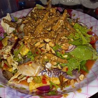 ร้านตำและยำปากโป